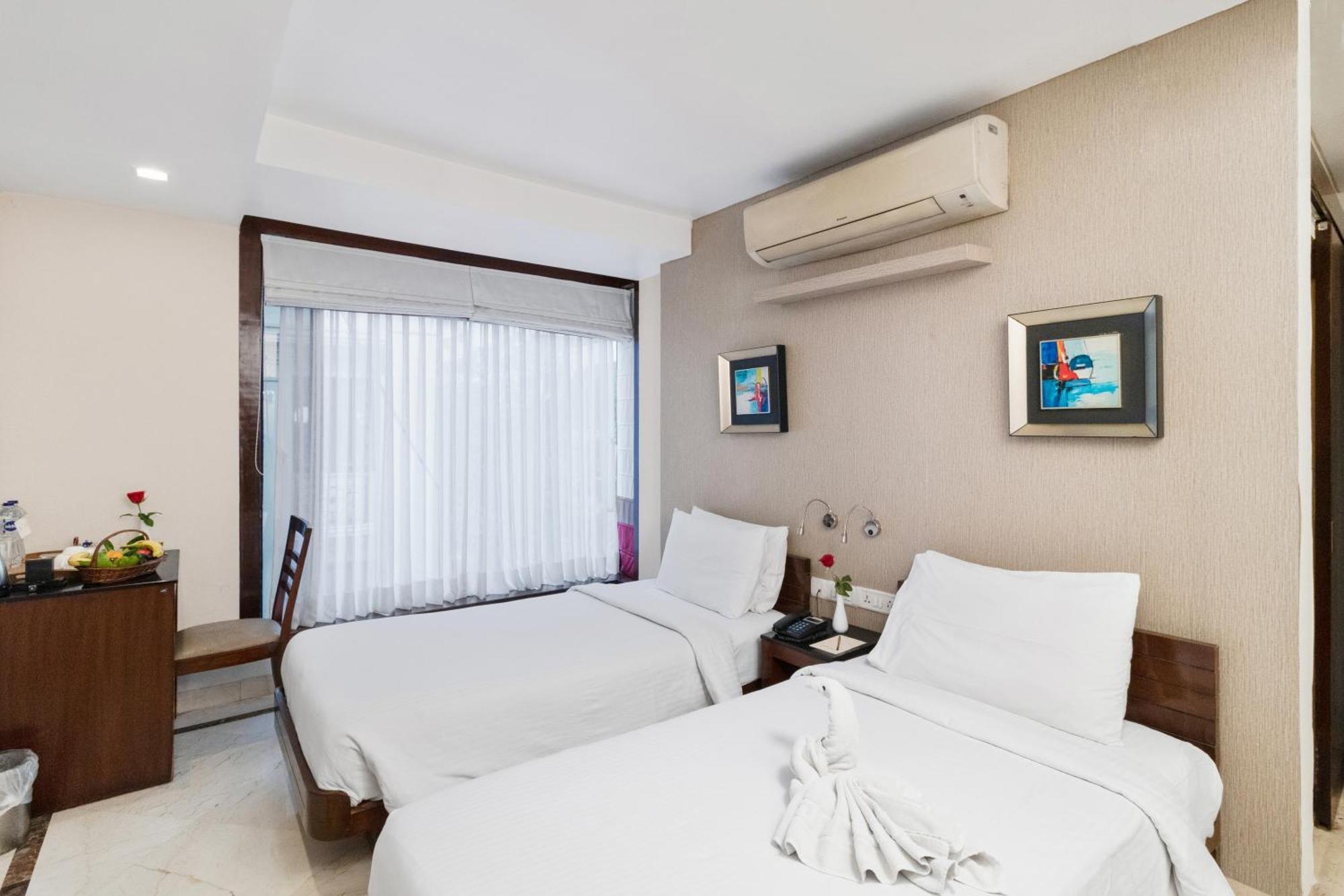 Hotel Casa Fortuna Kolkata Exterior photo